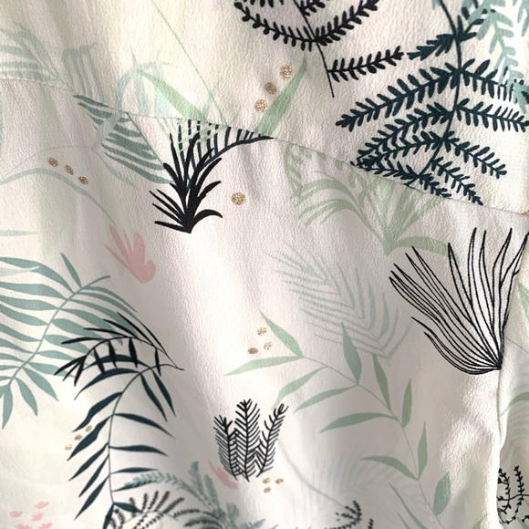 Beautiful Des Petits Hauts silk blouse size 1 - Picture 10 of 11